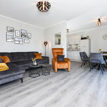 Im Haus Polmanns Deichperle * Carolinensiel