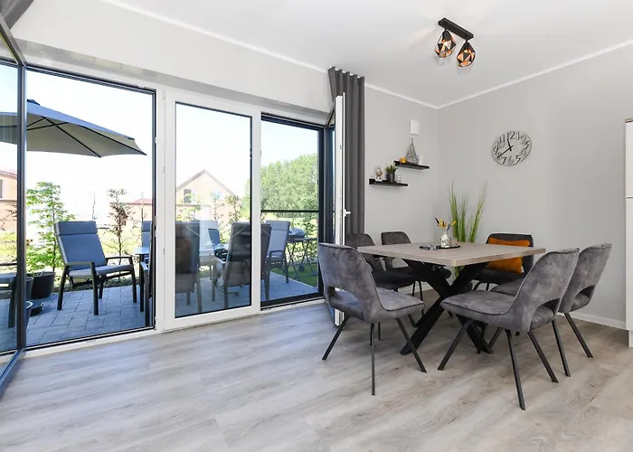 Im Haus Polmanns Deichperle * Carolinensiel